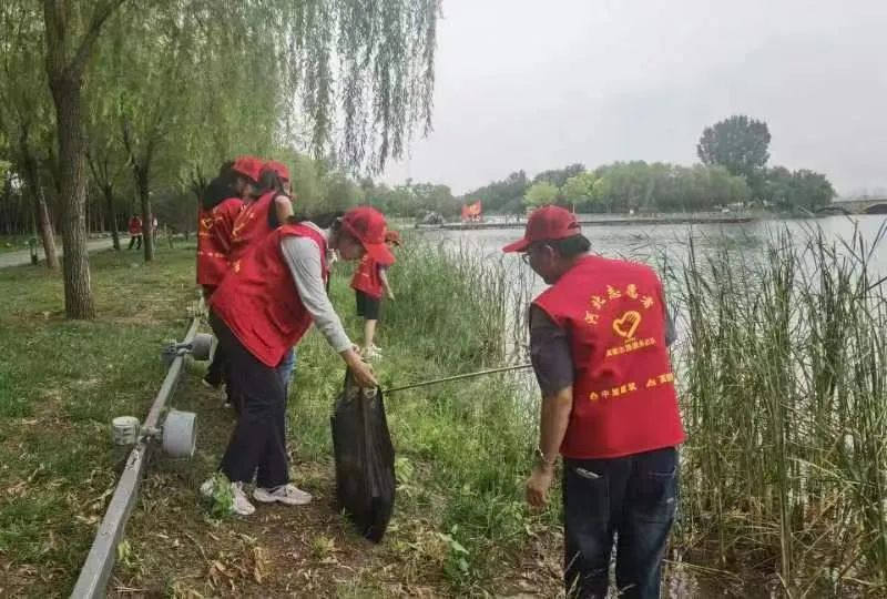 我市志愿者在滹沱河生态区开展文明引导志愿服务活动(图4)